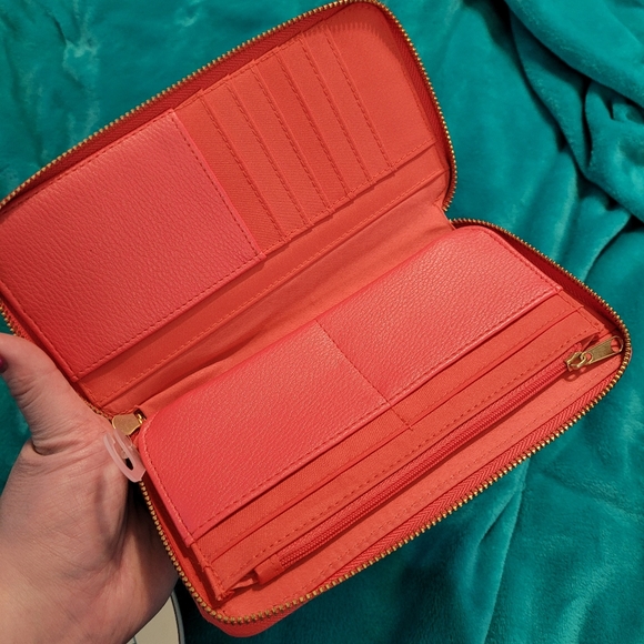 Nwt time and tru coral zippy wallet - Picture 2 of 4